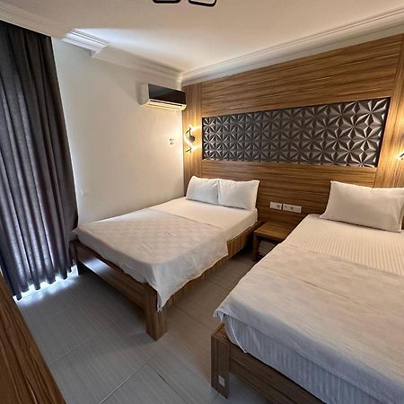Royal Ezel Hotel Antalya Bagian luar foto