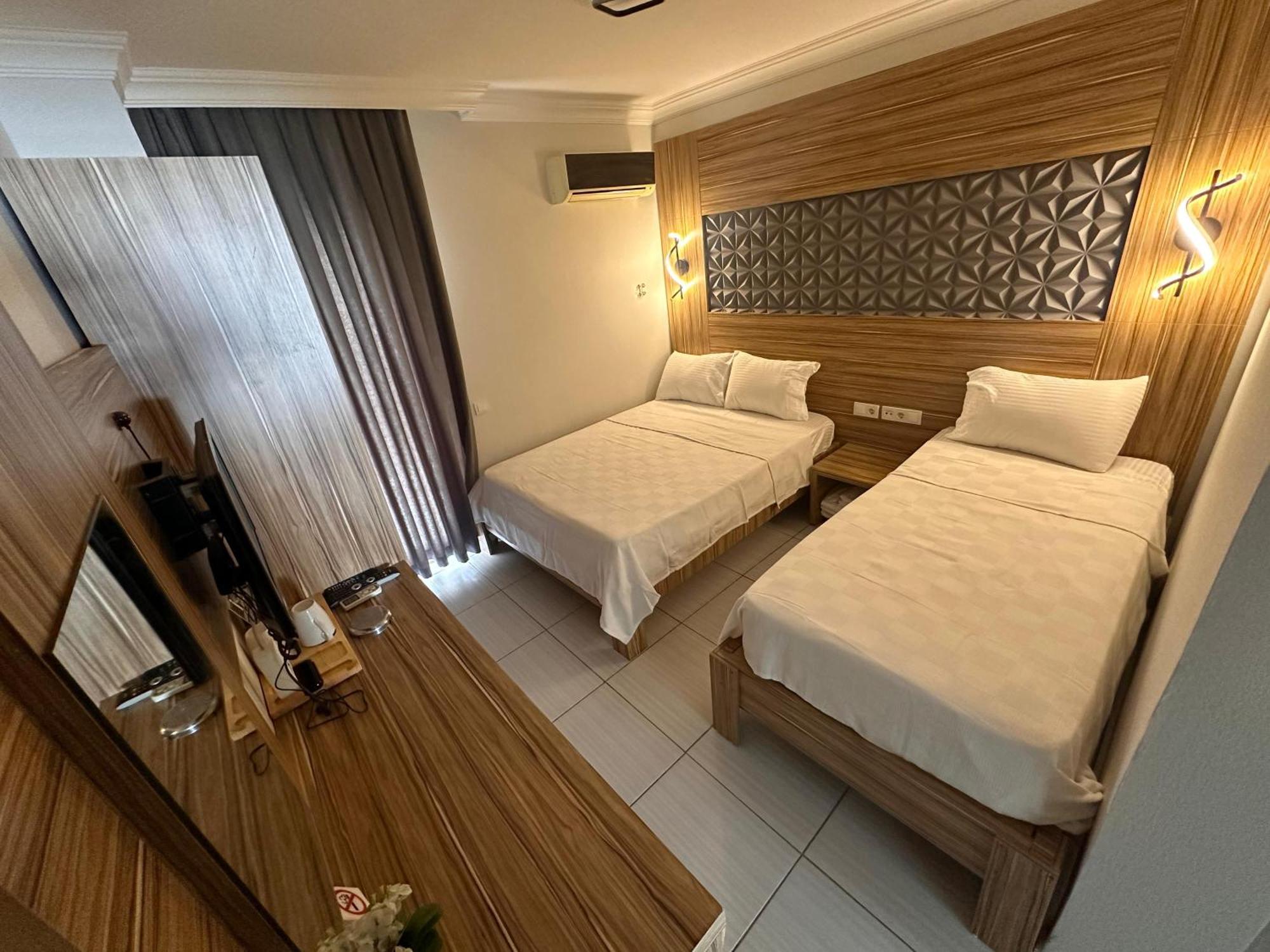 Royal Ezel Hotel Antalya Bagian luar foto