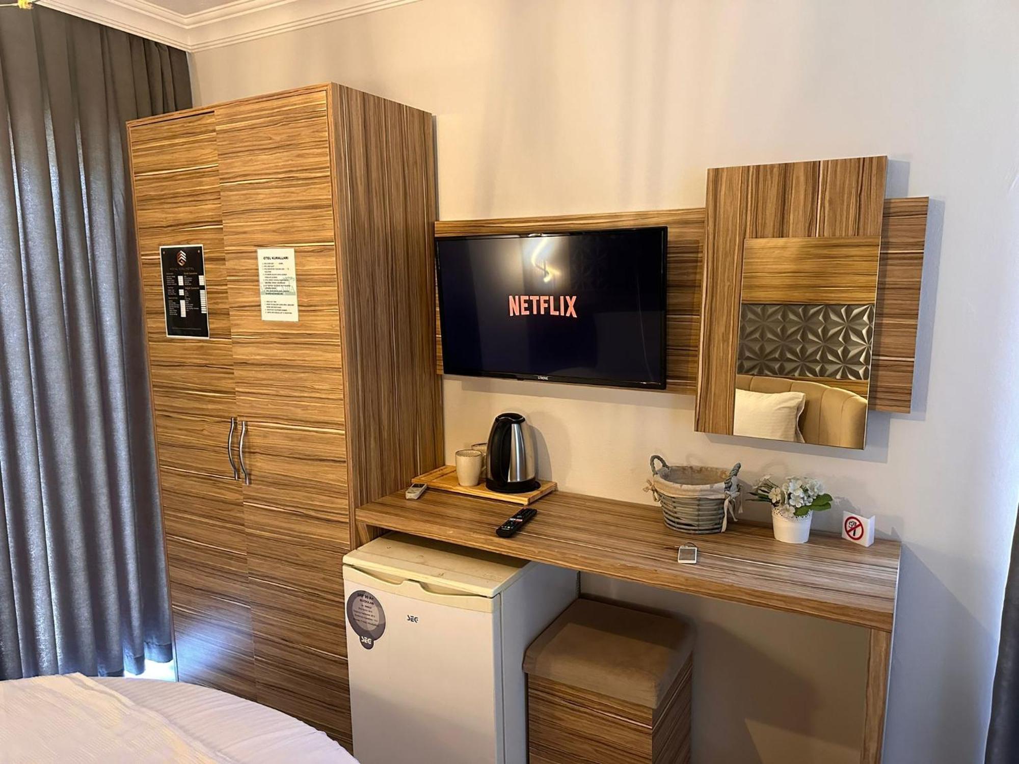 Royal Ezel Hotel Antalya Bagian luar foto