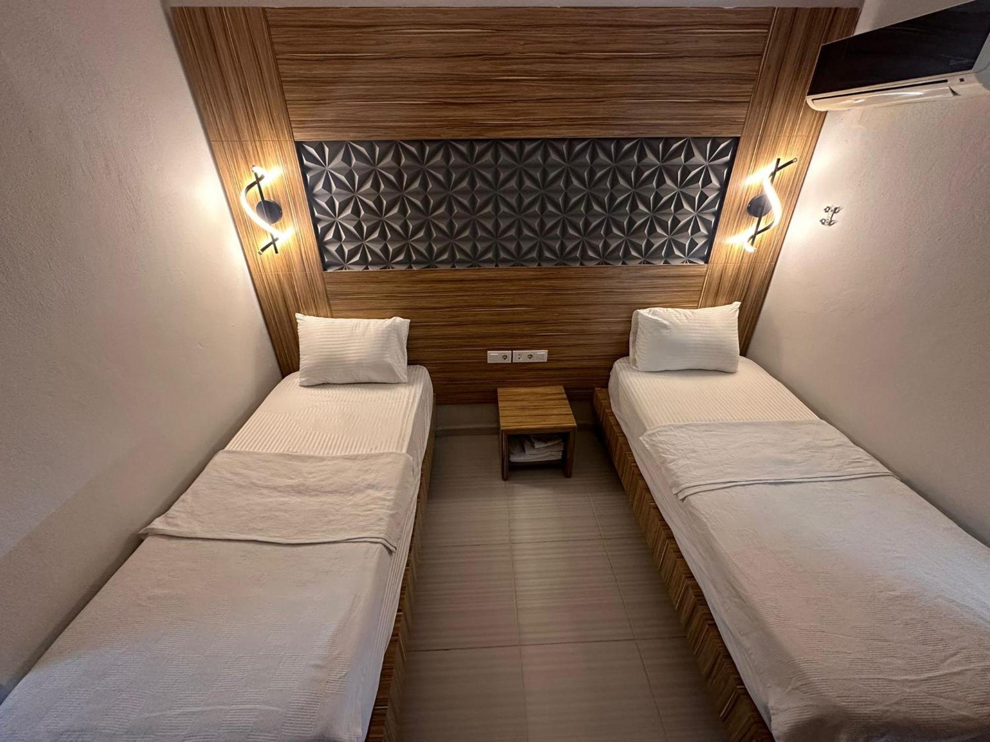 Royal Ezel Hotel Antalya Bagian luar foto