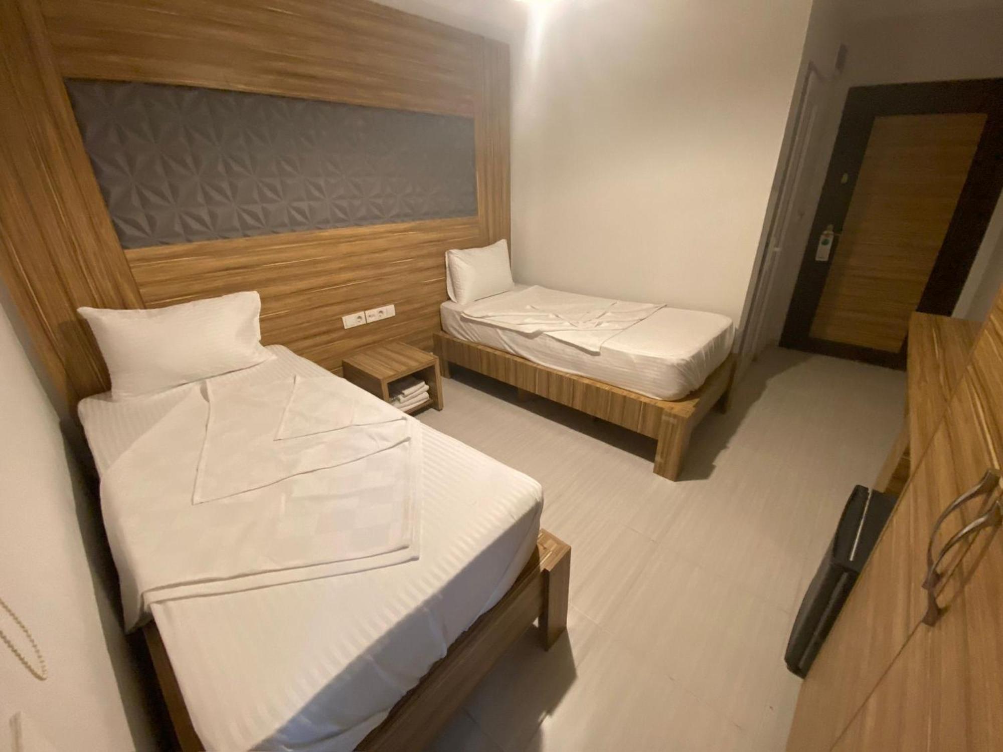 Royal Ezel Hotel Antalya Bagian luar foto