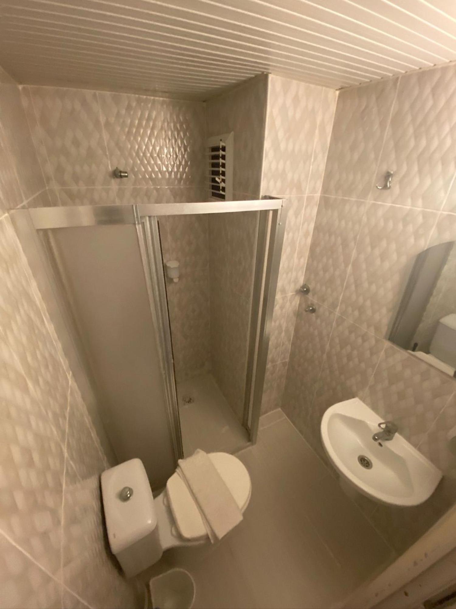 Royal Ezel Hotel Antalya Bagian luar foto