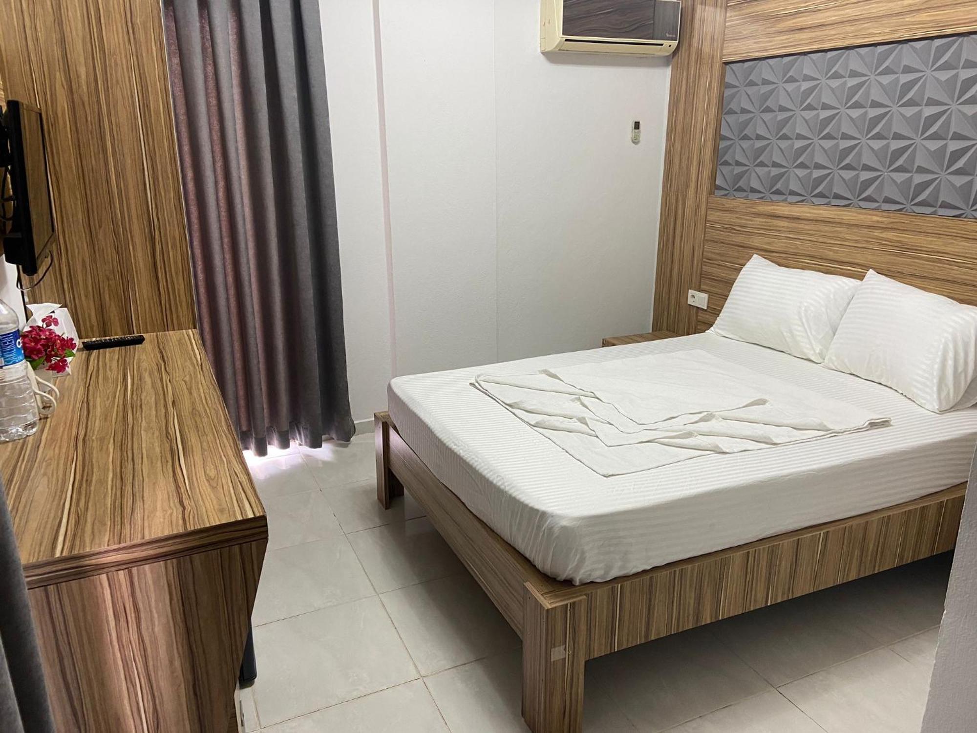 Royal Ezel Hotel Antalya Bagian luar foto